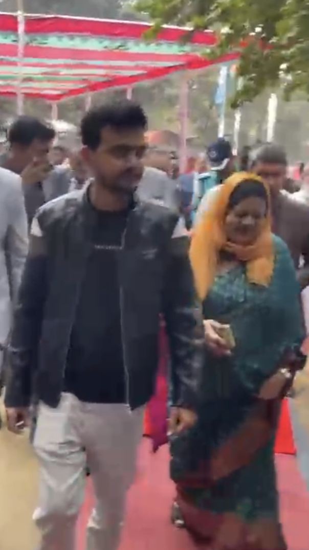 উপদেষ্টা আসিফ মাহমুদ