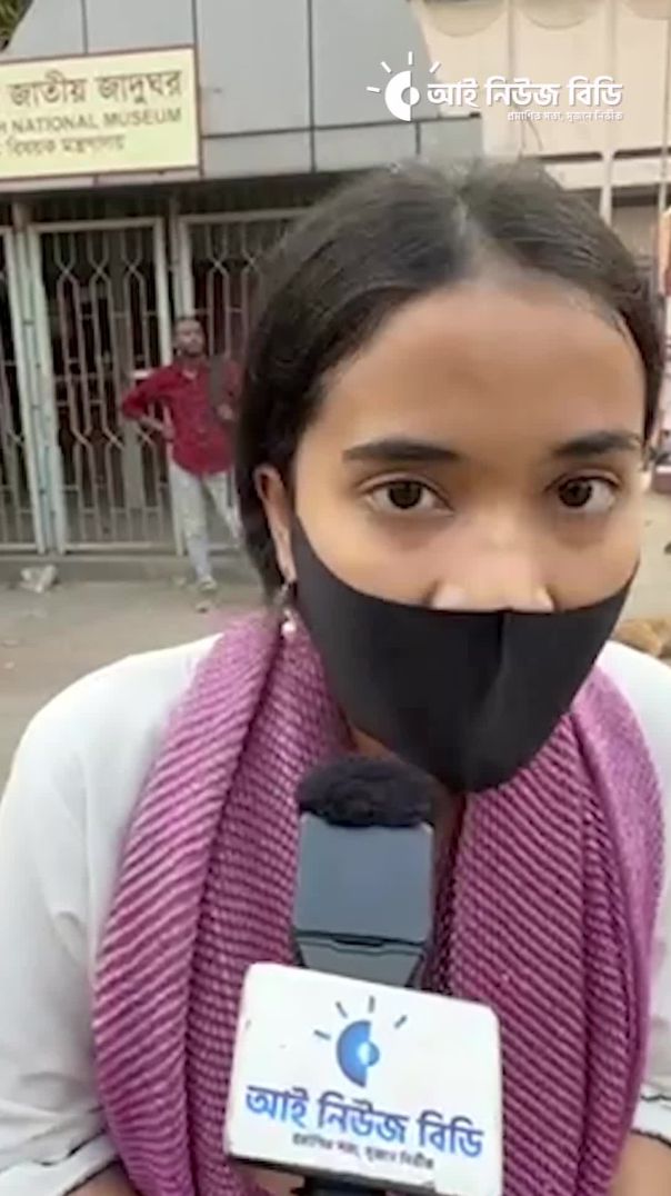পুলিশ এর কি মা বোন নাই