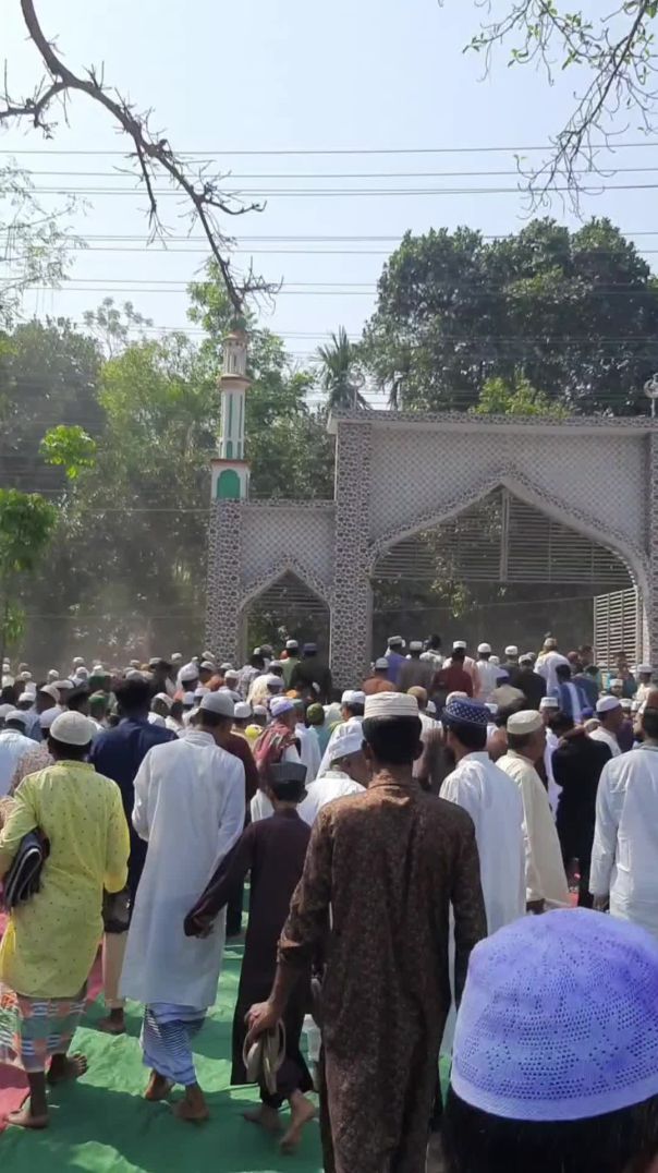 আল্লাহ আকবর