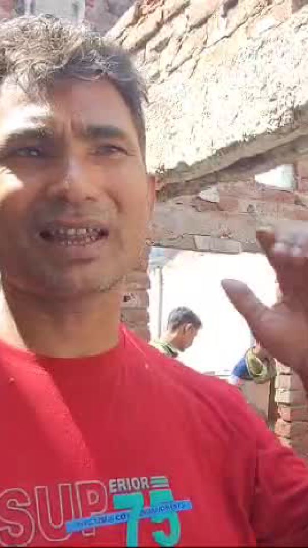 আগুনে পুড়ে দোকান ছারখার