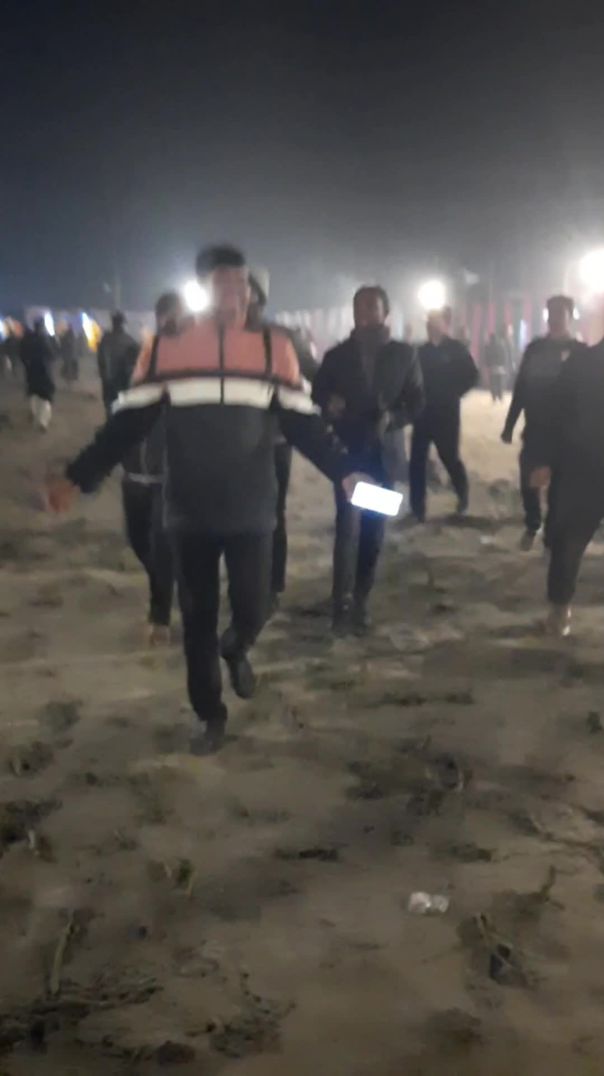 তিস্তার চরে গানের আসর