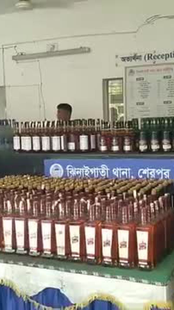 ৫৭০ বোতল ভারতীয় মদ উদ্ধার