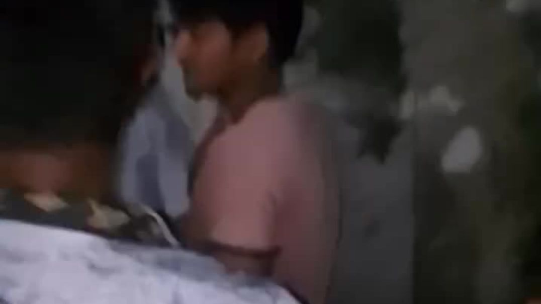 খুলনায় ছিনতাইকারী ধরলো জনতা