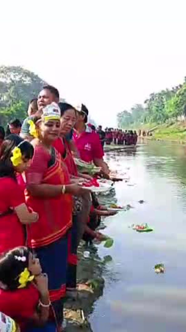 রাঙ্গামাটির বঘাইছড়িতে পাহাড়িদের বর্ষবিদায় ও নতুন বর্ষ-বরণ।