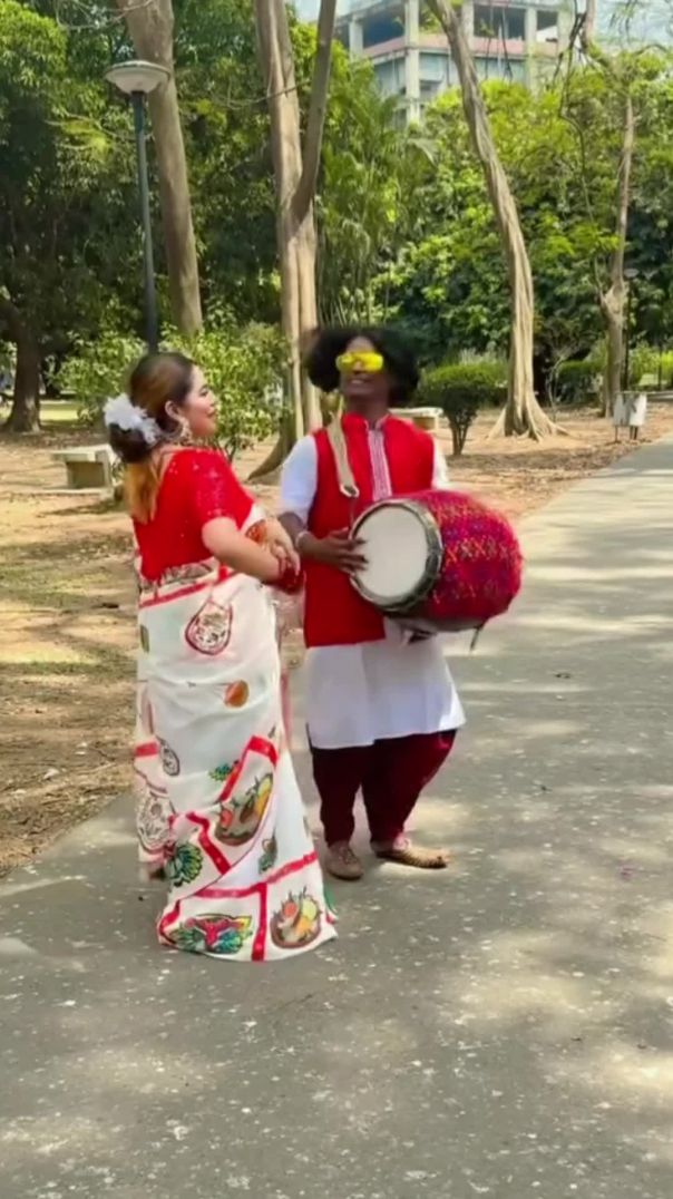 বৈশাখ এলোরে