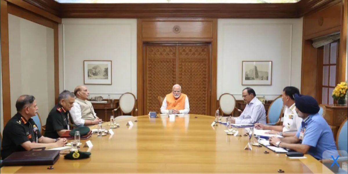 সেনাবাহিনীকে হামলার ‘পূর্ণ স্বাধীনতা’ দিলেন মোদি