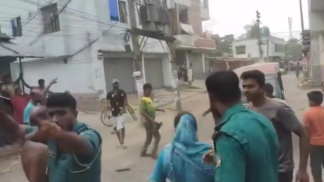 খুলনা নগরীর বাগমারা এলাকায়  গো/লা/গু/লি.....