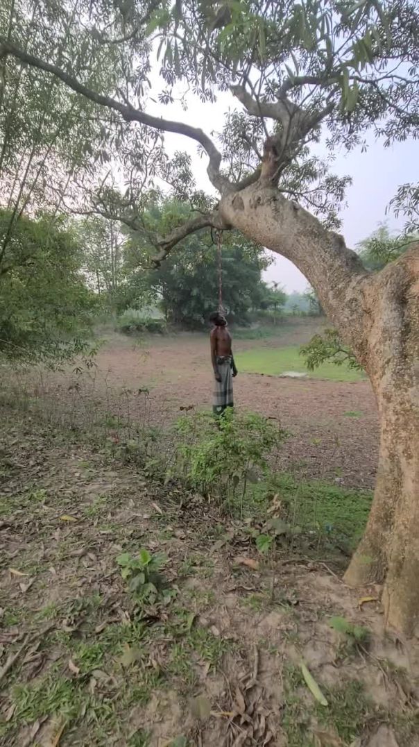 ঋণের জ্বালা সইতে না পেরে এক ব্যক্তির আত্নহত্যা! ঘটনাটি হবিগঞ্জের বাহুবল উপেজলার শাহপুর গ্রামের।