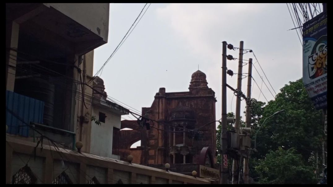 মোঘল আমলের  তিন শতাব্দীর লালবাগ শাহী মসজিদ