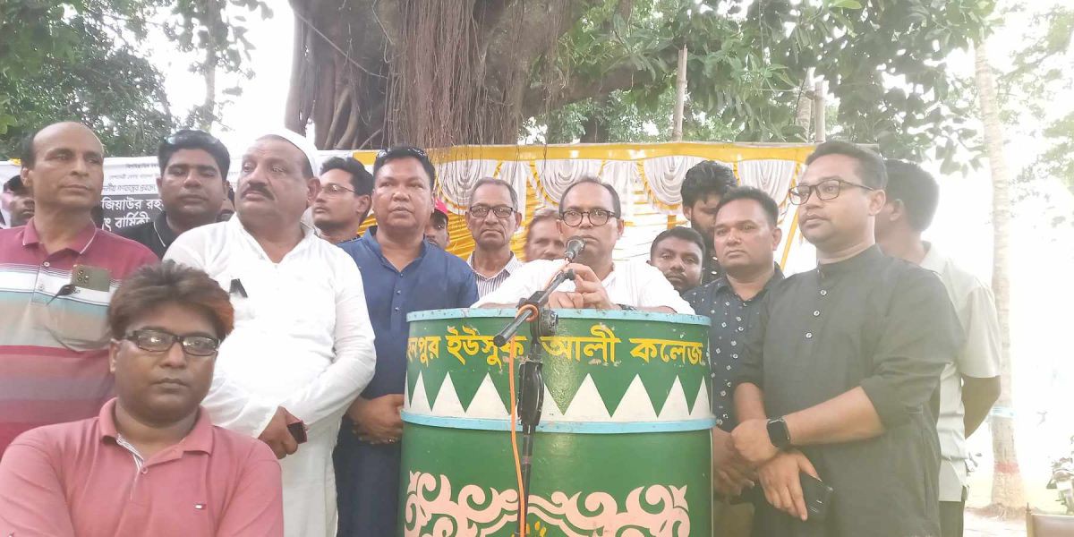গোমস্তাপুরে শহীদ রাষ্ট্রপতি জিয়াউর রহমানের ৪৪তম শাহাদাৎ বার্ষিকী পালিত ..