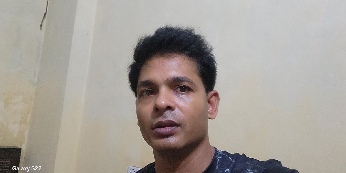 বিএনপি হল ১৬ বছরের ক্ষুধার্ত রোহিঙ্গা। এরা ক্ষমতায় গেলে হাসিনার চেয়েও বড় স্বৈরাচার হবে..