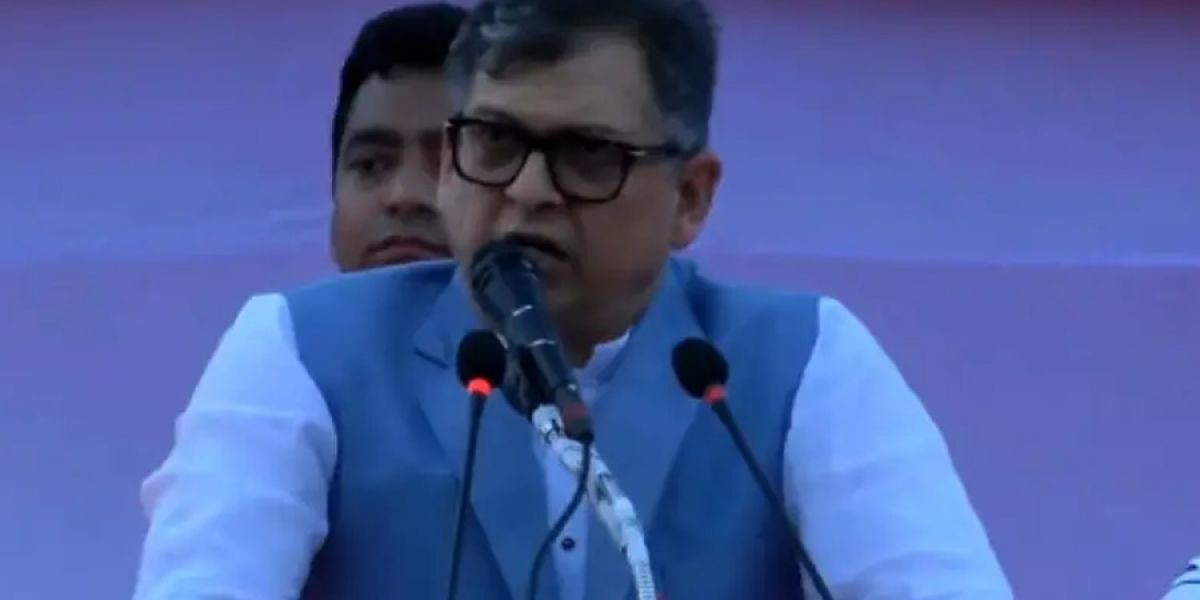 ঢাকার রাজপথে আওয়ামী লীগের মৃত্যু হয়েছে, আর দাফন হয়েছে দিল্লিতে: সালাহউদ্দিন আহমেদ..