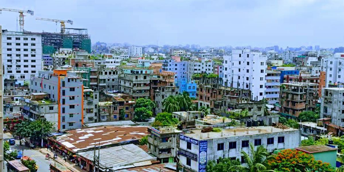 বাড্ডা: উন্নয়নের আড়ালে এক ধ্বংসযজ্ঞের শহর