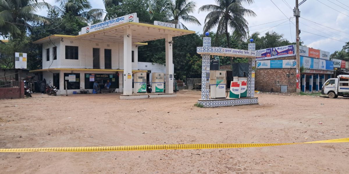 দশ দফা দাবির বাস্তবায়নে পেট্রোল পাম্প বন্ধ, দুর্ভোগে হাজারো মানুষ......