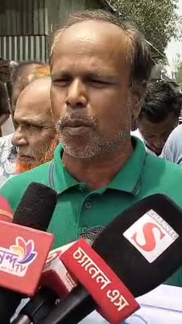 ভাড়রা ইউনিয়নে আওয়ামী লীগের সন্ত্রাস-চাঁদাবাজদের গ্রেপ্তারের দাবিতে মানববন্ধন