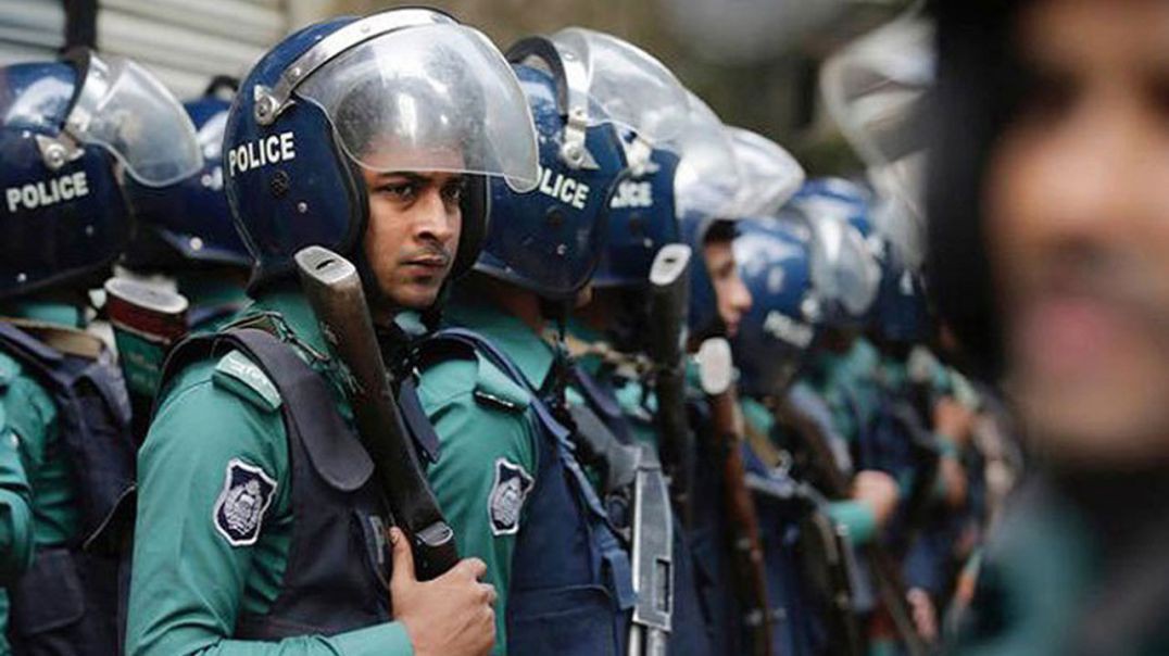 আতঙ্ক আর শঙ্কায় আছেন সাধারণ মানুষ, পুলিশের গাফিলতি চরমে