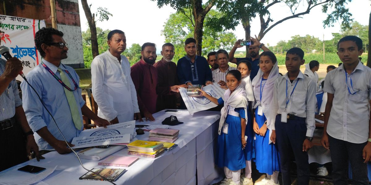বিশ্বম্ভরপুরে জাগ্রতকণ্ঠের বিতর্ক প্রতিযোগিতা সফলভাবে সম্পন্ন..