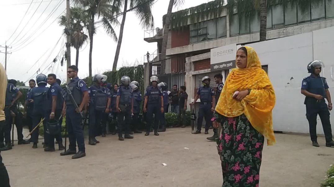 জিরানী বাজার ডরিন গ্রুপের শ্রমিকদের বিক্ষোভ