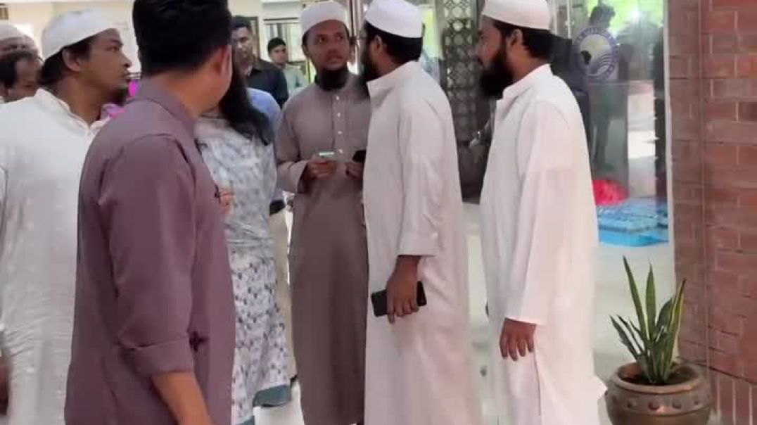 ⁣একসাথে নেতা সারজিস আলম ও ডঃ তাসনিম জারা