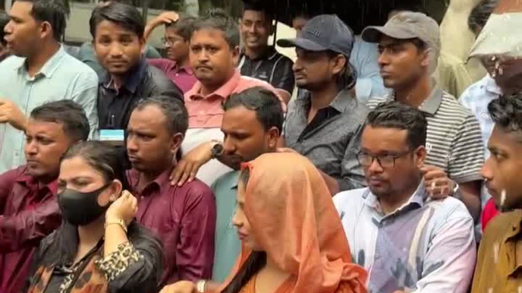 বৃষ্টিকে উপেক্ষা করে রাজপথে ছাত্রদলের নেত্রীরা: সাহসী উদ্যোগে আলোচনা তুঙ্গে