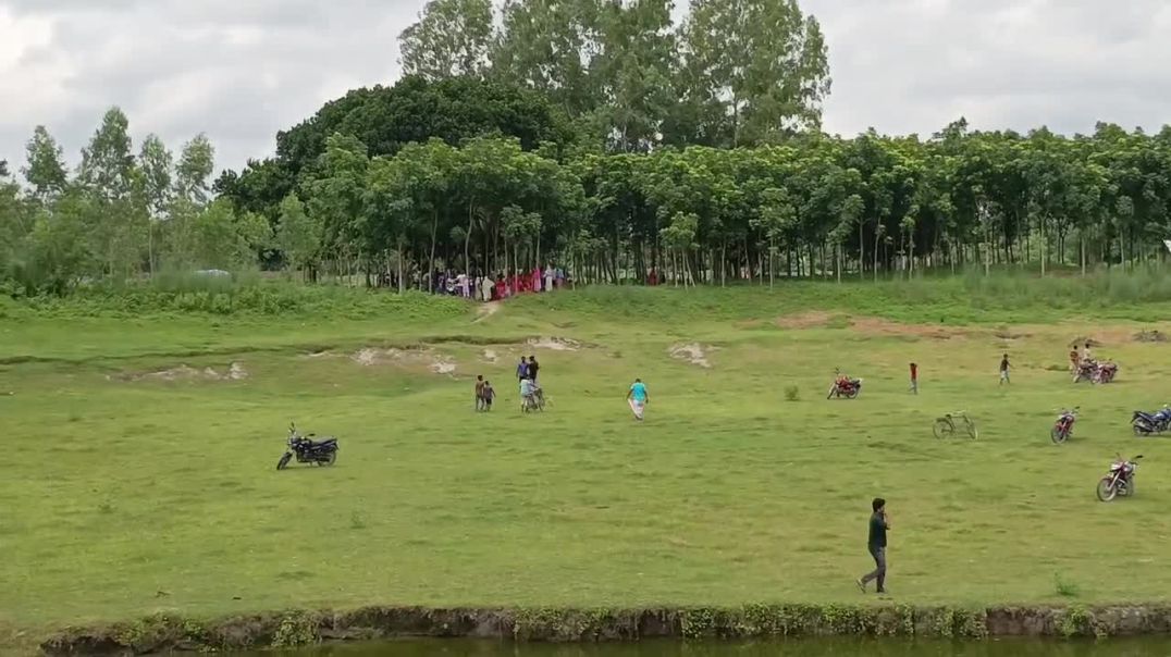 রানিশংকৈলে পুকুর থেকে অজ্ঞাতনামা এক ব্যক্তির লাশ উদ্ধার