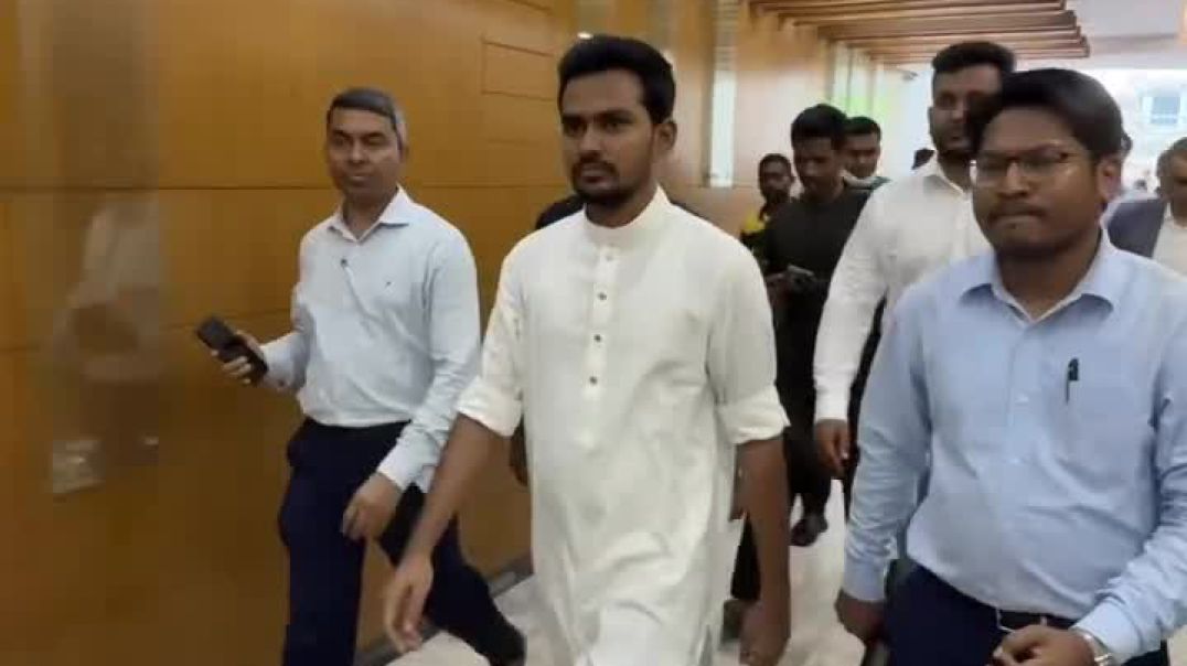 ⁣উপদেষ্টা আসিফ মাহমুদ