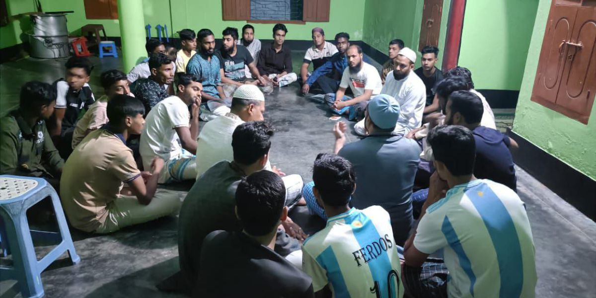ভোলাহাট ময়ামারী গ্রামে বিসমিল্লাহ ফাউন্ডেশনের ঈদ পূর্ণমিলনী সভা অনুষ্ঠিত....