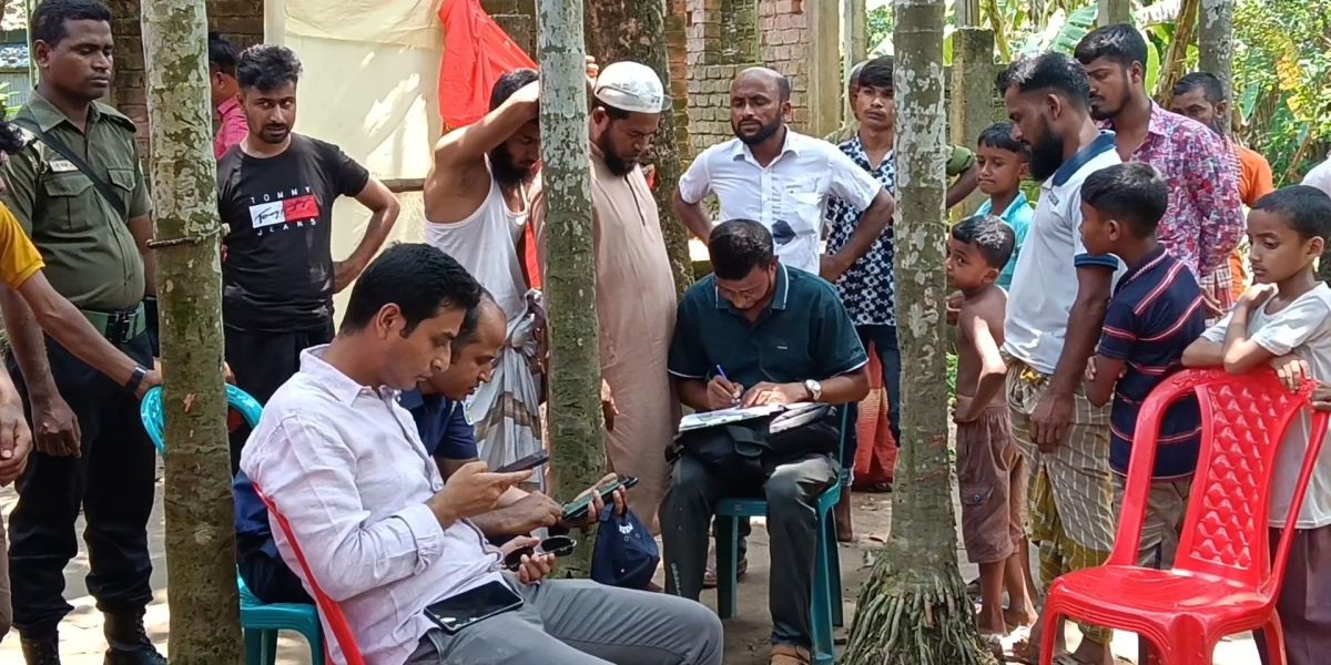 কনের বাড়িতে বরের আগে উপস্থিত ইউএনও, বন্ধ হলো ২ টি বাল্য বিবাহ..