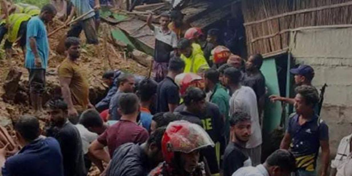 সিলেটের গোলাপগঞ্জের লক্ষণাবন্দ ইউনিয়নে টিলাধ্বসে একই পরিবারের ৪জন নিহত হয়েছেন।..