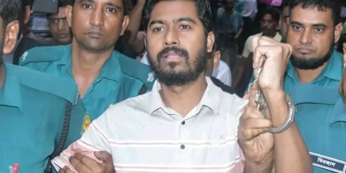 পটুয়াখালীতে ভিপি নুরের উপর হামলা
