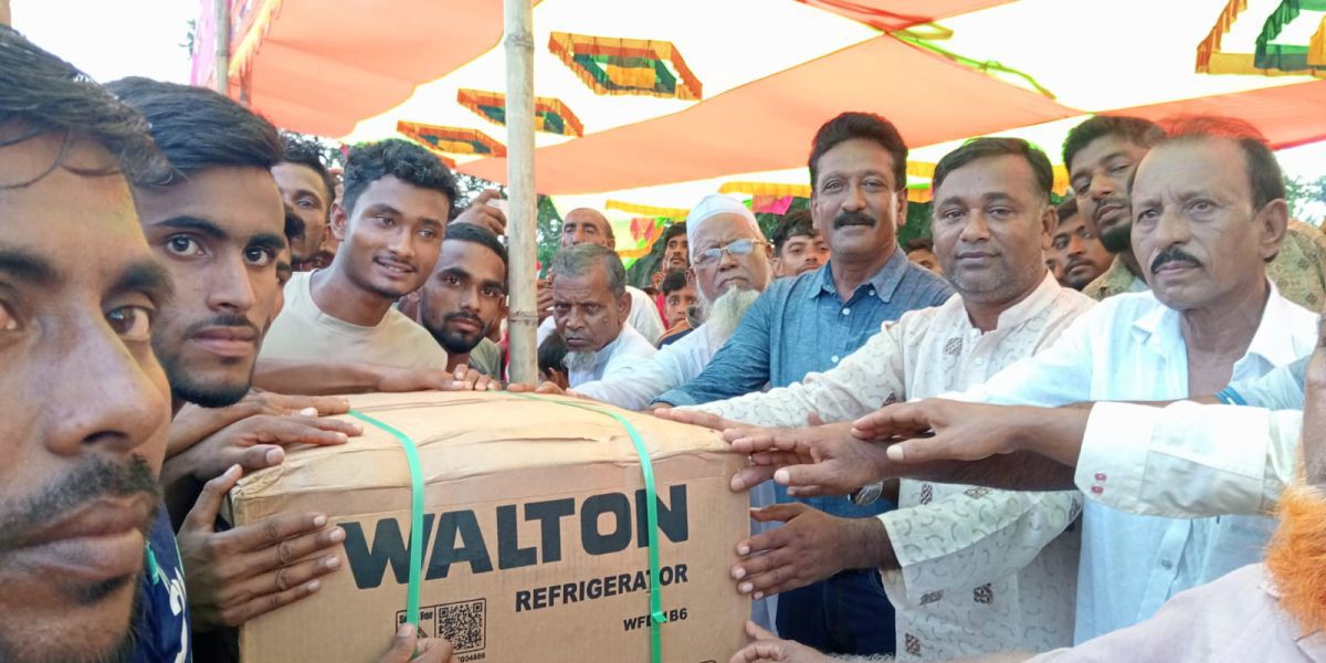 গোলের লড়াইয়ে চমক দেখিয়ে গজারিয়া ফুটবল টুর্নামেন্টে চ্যাম্পিয়ন হটামারা..