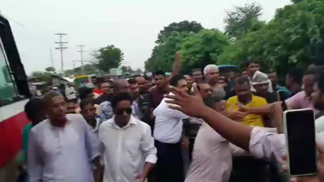 প্রধান অতিথি হিসেবে উপস্থিত আছেন সাতক্ষীরা জেলা বিএনপির যুগ্ম আহবায়ক ডঃ মনিরুজ্জামান।