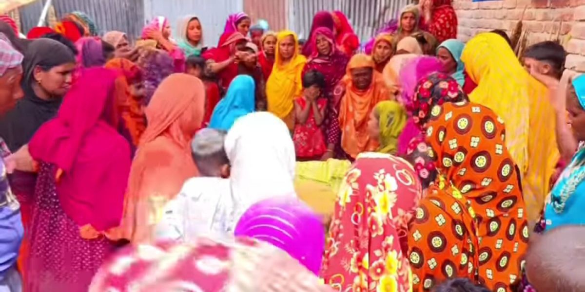 মহেশপুরে পরক্রিয়ার জেরে এক গৃহবধূর আত্মহত্যা