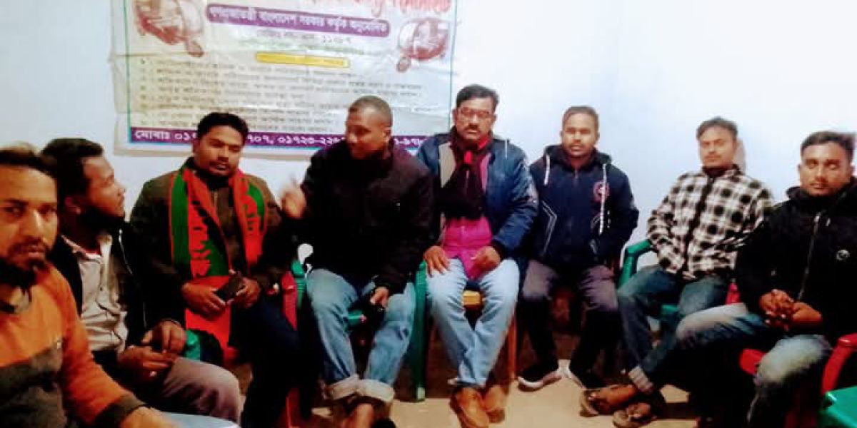 রানীশংকৈলে ৯ বছরেও  স্বীকৃতি পায়নি  অটো বাইক শ্রমিক কল্যাণ সোসাইটি..