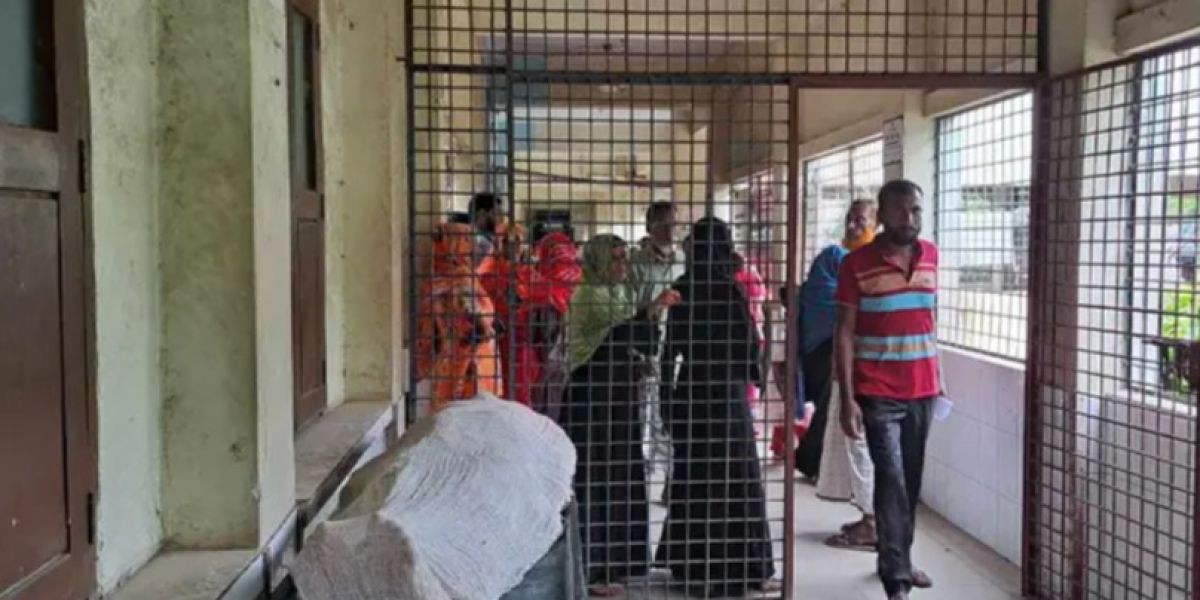 কুষ্টিয়ায় ছাত্রাবাসে শিক্ষার্থীর রহস্যজনক মৃত্যু