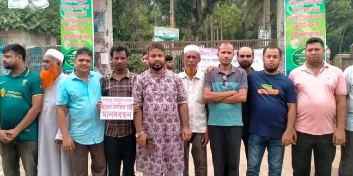নাগরপুরে মডেল মসজিদের ভিত্তিপ্রস্তর ভাঙচুরের প্রতিবাদে তৌহিদি জনতার বিক্ষোভ..