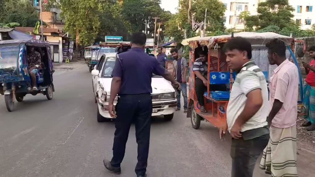 কালিয়াকৈ থানা  সংলগ্ন প্রশাসনের নাকের ডগায়  ছিনতাই