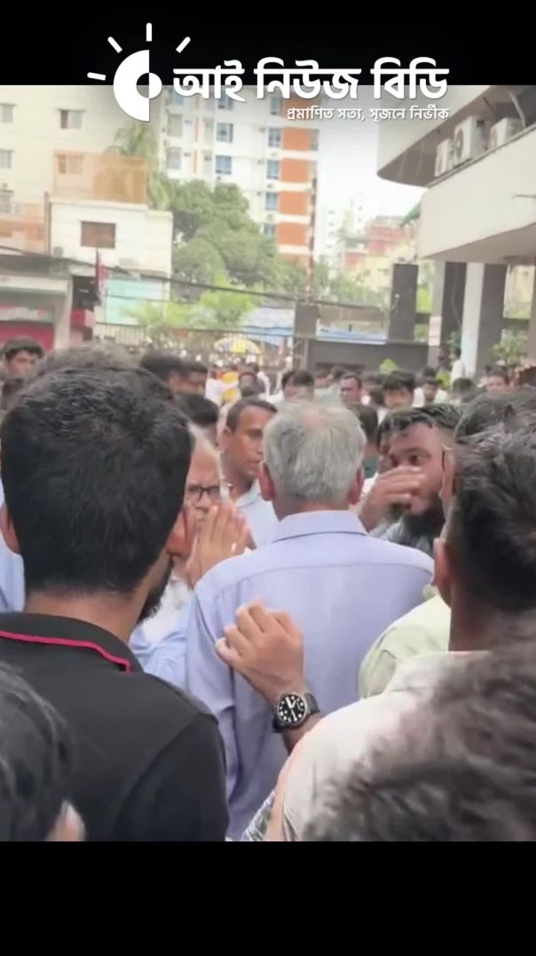 স্বেচ্ছাসেবকদের তীব্র প্রতিবাদে হাসপাতাল ত্যাগ করতে বাধ্য হয়েছেন ছাত্রদল ও বিএনপির নেতা | Milestone