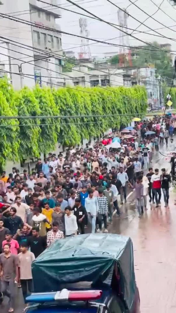 এবার জামাতের বিরুদ্ধে রাজপথে রাজবাড়ীর ছাত্রদল