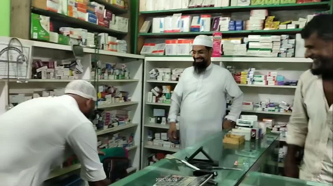 ⁣আপনাদের সকলকে নিয়ে নিরাপত্তা নিশ্চিত করব: অনুরাগ বাজার গণসংযোগে আলহাজ্ব ডাঃ সিরাজু