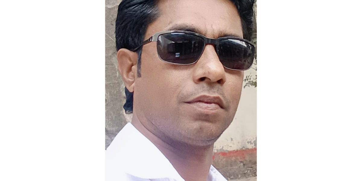“মানবসেবার অঙ্গীকারে স্বেচ্ছাসেবক দলে দায়িত্ব নিতে আগ্রহী তরুণ নেতা বাবু সঞ্জয় সেন”....