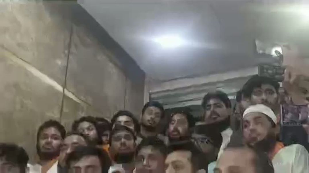 জুলাই পদযাত্রার বহরকে বরণ করে নিচ্ছে ঢাকা মহানগর এনসিপি নেতৃবৃন্দ