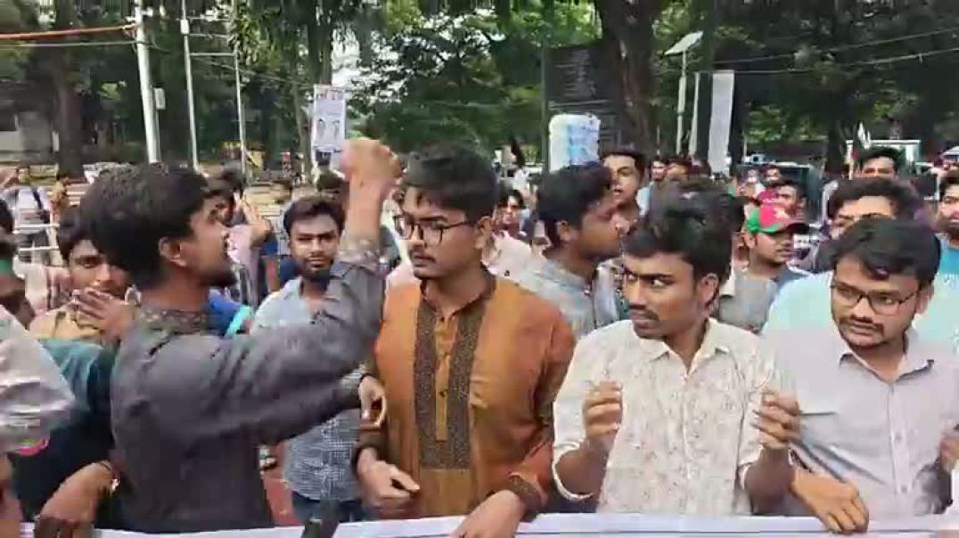সরাসরি শহীদ মিনারে জড়ো হচ্ছেন এনসিপির নেতা-কর্মীরা