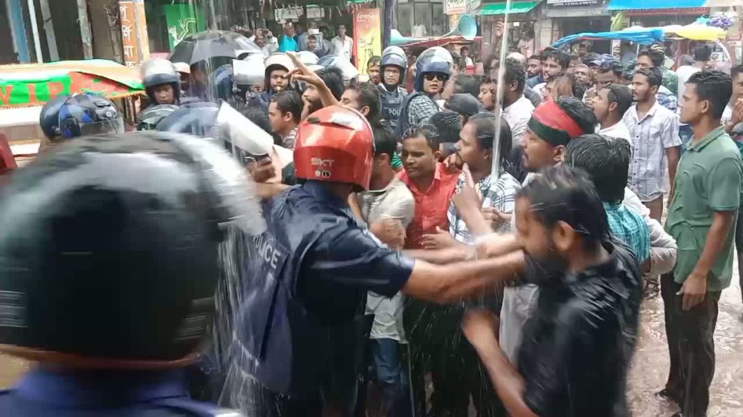 ⁣দিনাজপুরে জাতীয় পার্টির অফিসে গণ অধিকার পরিষদের হামলার চেষ্টা ভন্ডুল