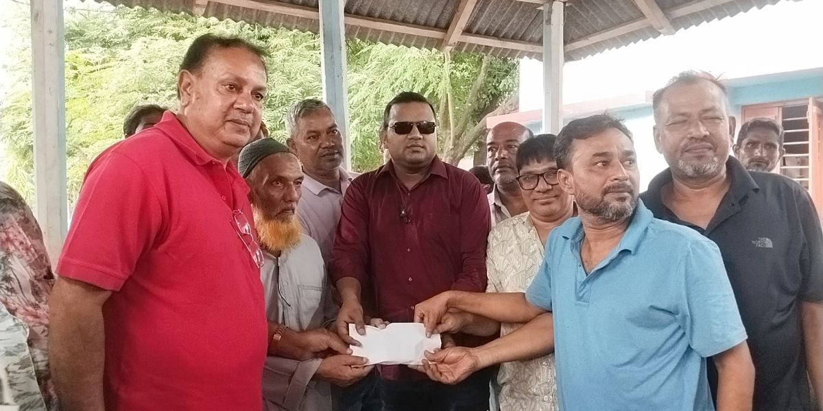 পাঁচবিবি মুক্ত খেলাঘরের উন্নয়নকল্পে ১ লক্ষ টাকা অনুদান দিলেন ছাত্রনেতা শামীম হোসেন..