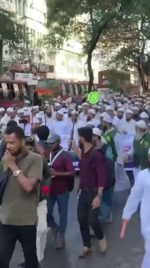 রাজধানীতে বিশাল বিক্ষোভ মিছিল ইসলামী আন্দোলন বাংলাদেশের