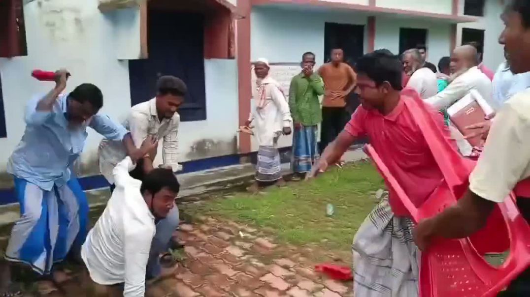 তুই বিএনপি আর আমি কি? ভাইসা আসছি? বিএনপি'র দুই গ্রুপের মারামারি