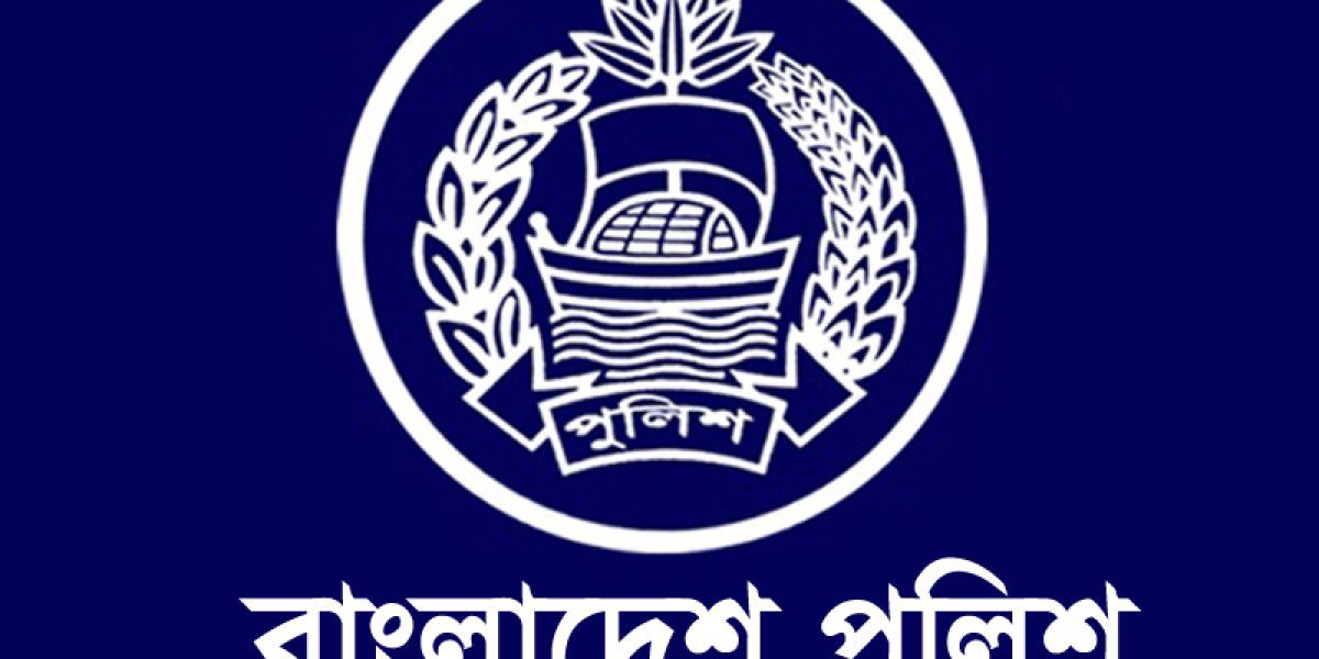 দিনাজপুরে অপরাধ দমনে কঠোর অবস্থানে পুলিশ প্রশাসন