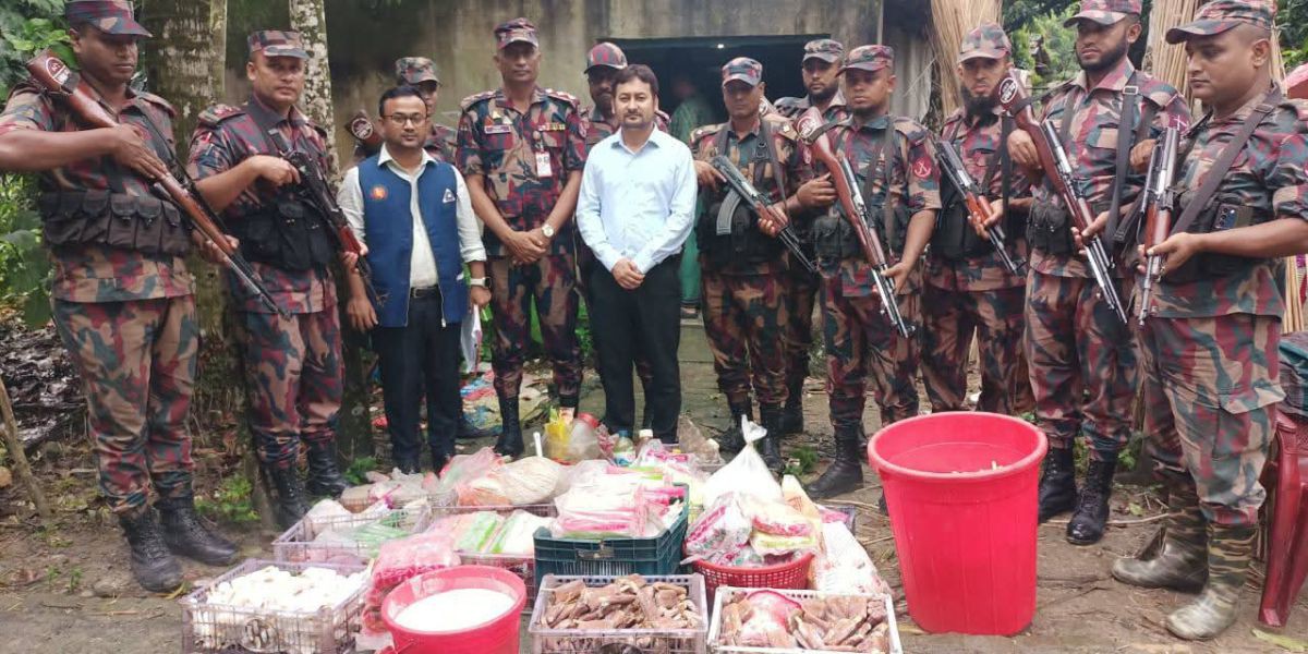 কলারোয়ায় বিএসটিআই অনুমোদনহীন অস্বাস্থ্যকর পরিবেশে জনস্বাস্থ্যের জন্য ঝুঁকিপূর্ণ আইসক্রিম উৎপাদনকারী প্রতিষ্ঠানে টাস্কফোর্স অভিযান ..