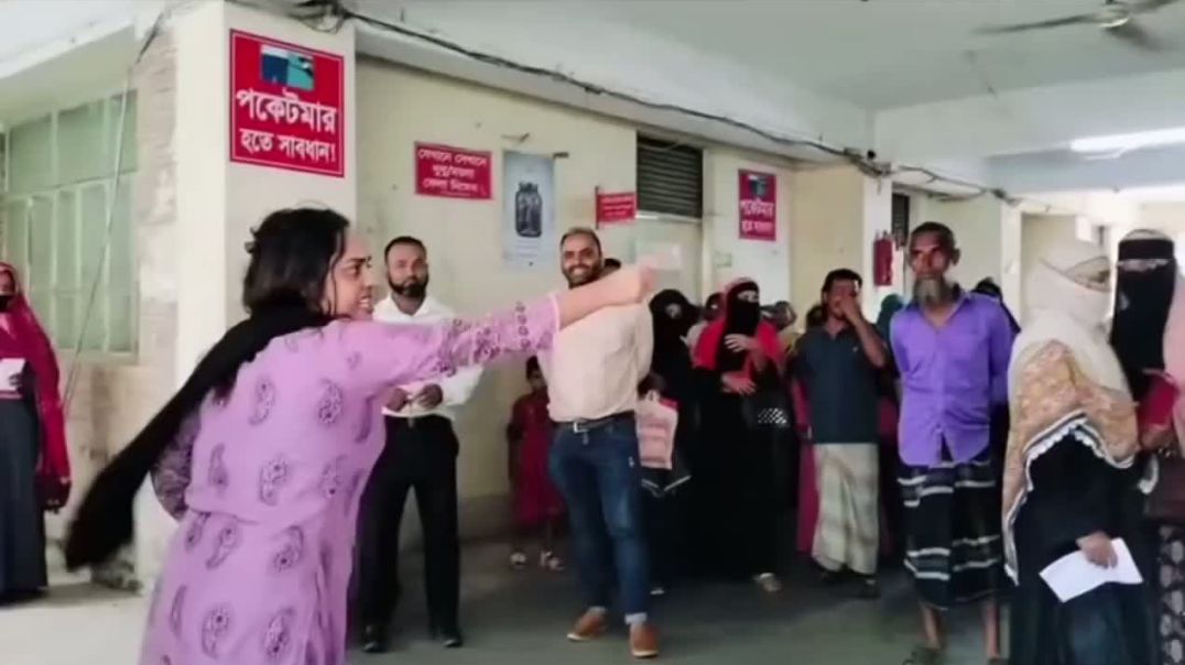 রাজবাড়ীতে সাবেক স্ত্রীর ছবি ভাইরালের হু'ম'কি | স্বামীকে বেদম পে'টা'লেন স্ত্রী।